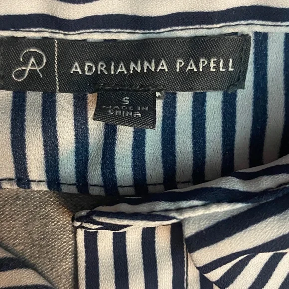 Adrianna Papell Gray and White Striped Button Down Shirt - Picture 4 of 4
